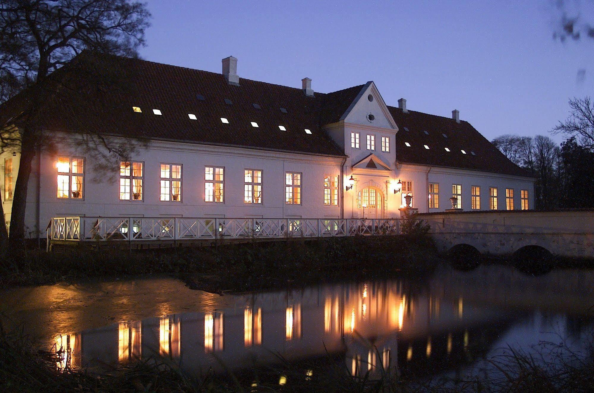 Store Restrup Manor House Zewnętrze zdjęcie